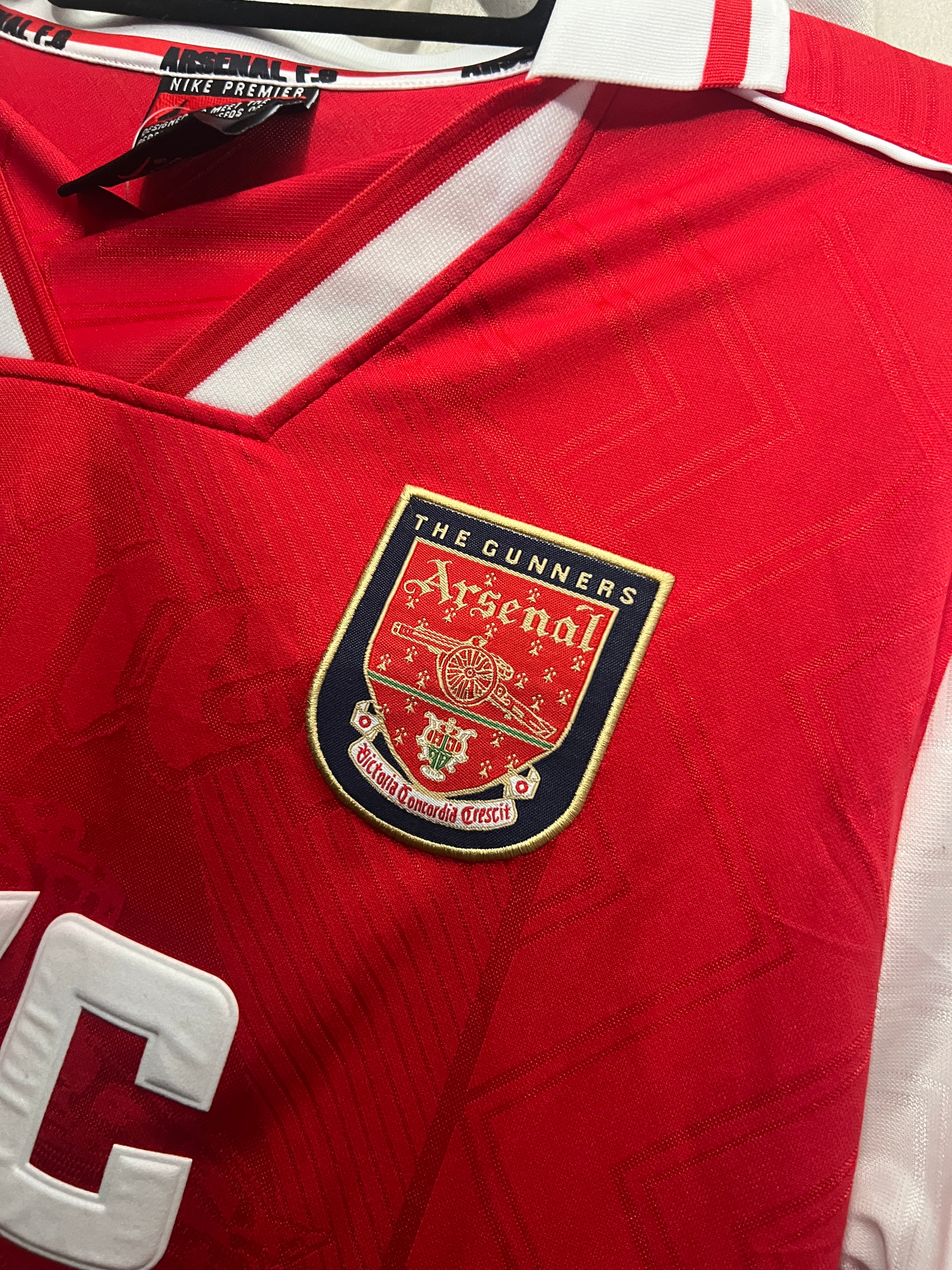 Arsenal 1996-96 Retro
