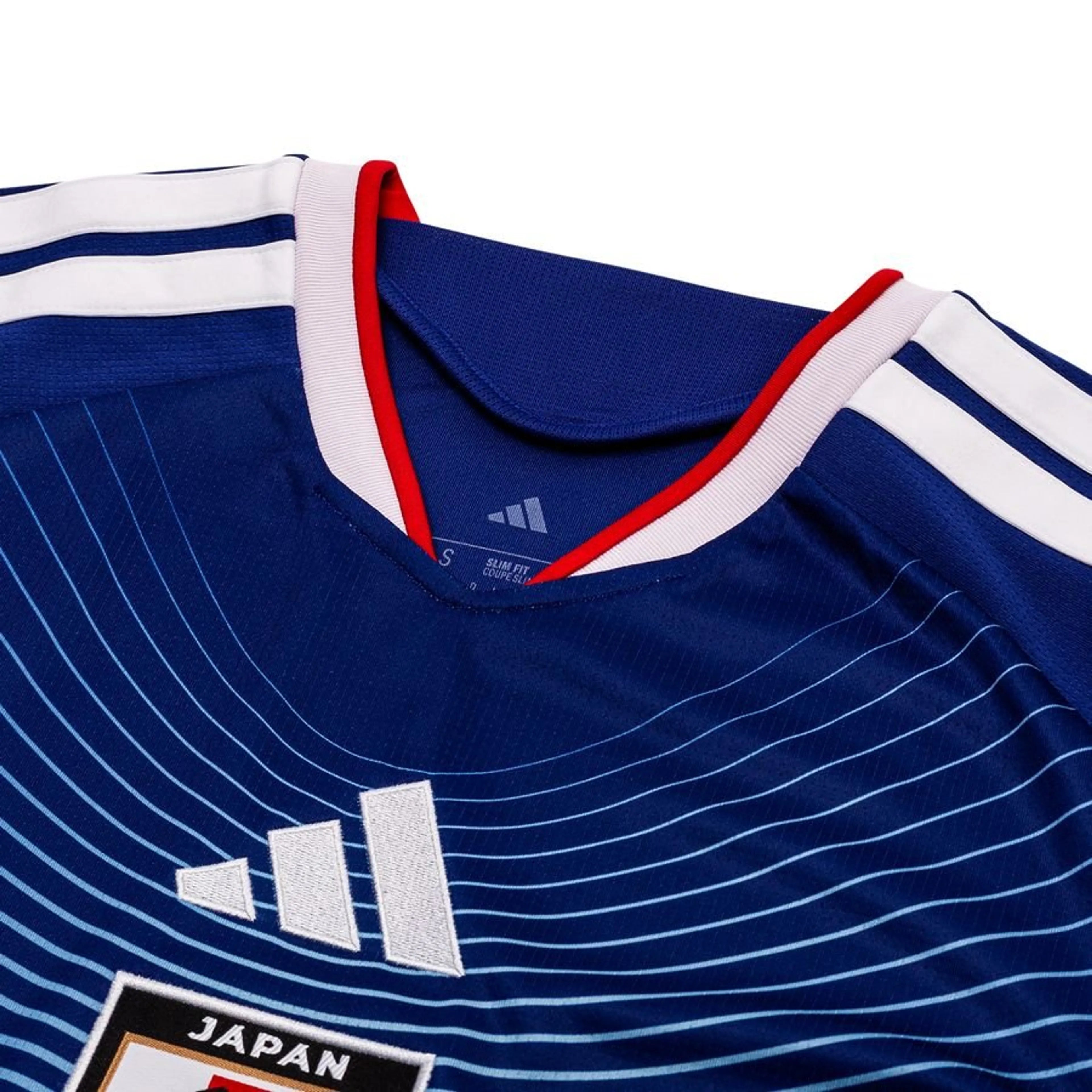 Equipación local de Japón 2026