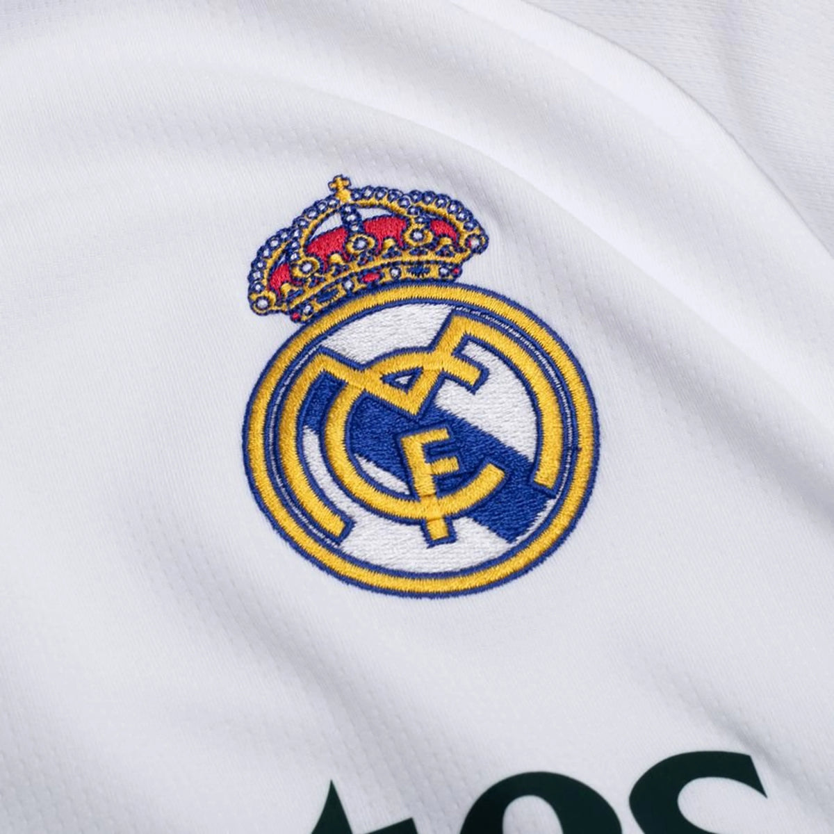Equipación local del Real Madrid 2026